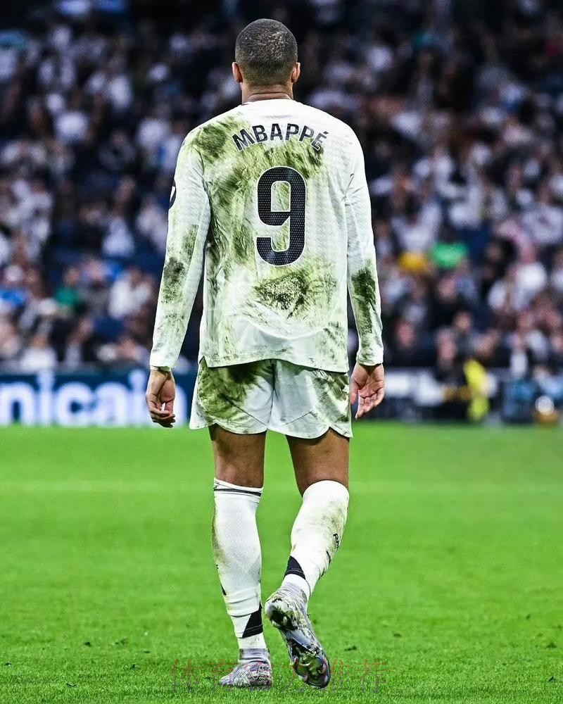 赫顿:姆巴佩不可能去枪手 他是为皇马量身定做的 赫顿:姆巴佩不可能去枪手 他是为皇马量身定做的